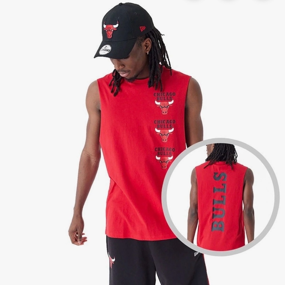 New Men’s New Era Red Chicago Bulls Red Sleeveless Shirt, Size M